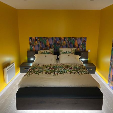 Les Berouds Hotel Salaise-sur-Sanne Ngoại thất bức ảnh