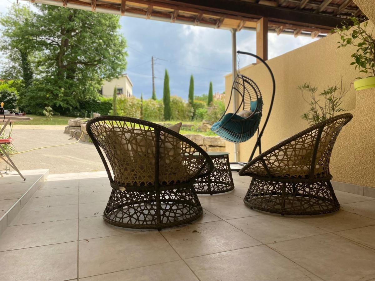 Les Berouds Hotel Salaise-sur-Sanne Ngoại thất bức ảnh